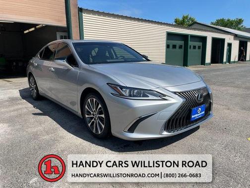 2019 Lexus ES 300h Ultra Luxury