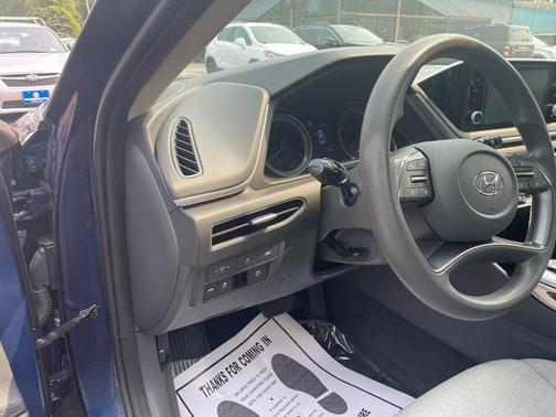 2021 Hyundai SONATA SE