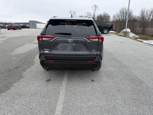 2025 Toyota RAV4 Hybrid LE