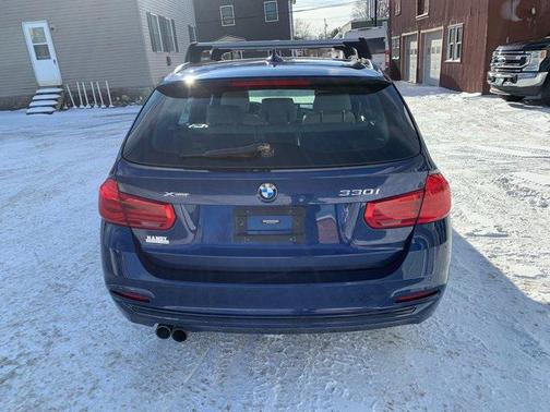 2017 BMW 330 xDrive