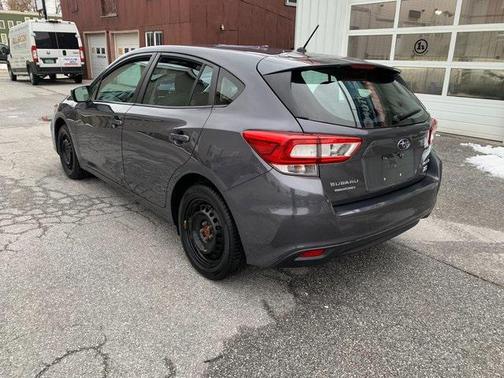 2019 Subaru Impreza 2.0i