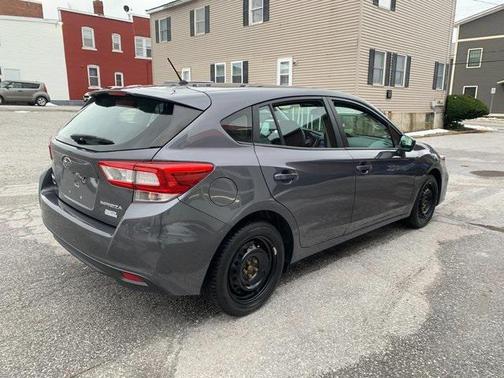 2019 Subaru Impreza 2.0i