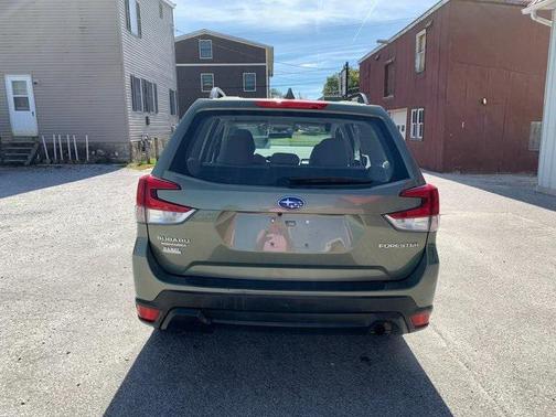 2019 Subaru Forester Base