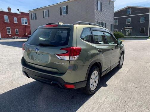 2019 Subaru Forester Base