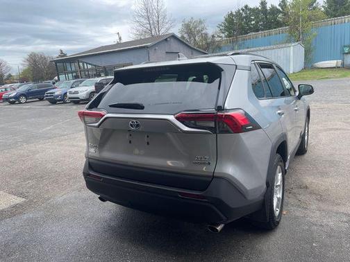 Silver Sky Metallic 2021 Toyota RAV4 Hybrid XLE
