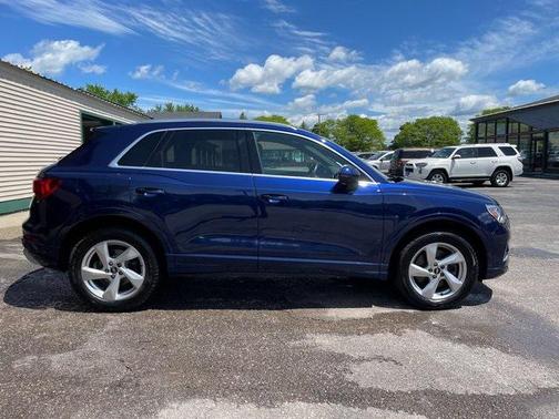 2022 Audi Q3 40 Premium Plus