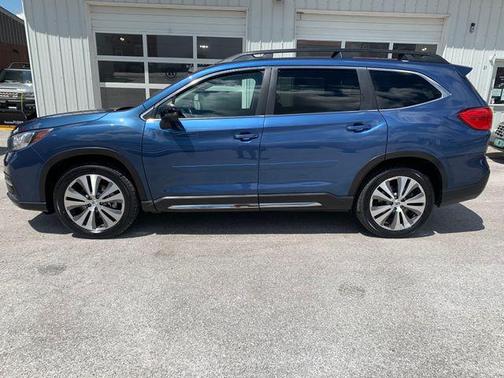 Abyss Blue Pearl 2022 Subaru Ascent Limited 7-Passenger