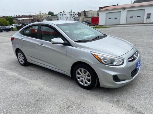 2015 Hyundai Accent GLS