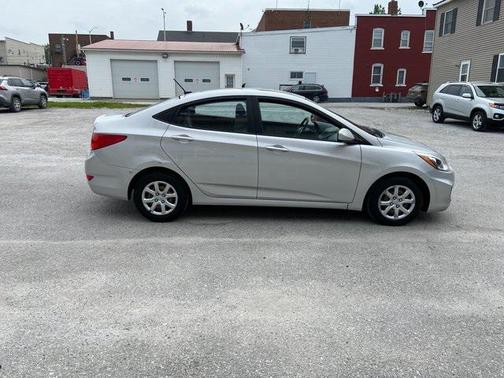 2015 Hyundai Accent GLS