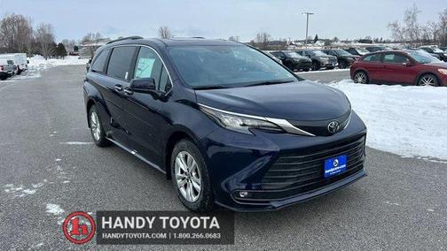 2026 Toyota Sienna XLE