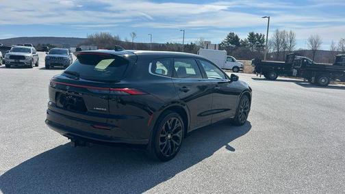 2025 Toyota Crown Signia Limited