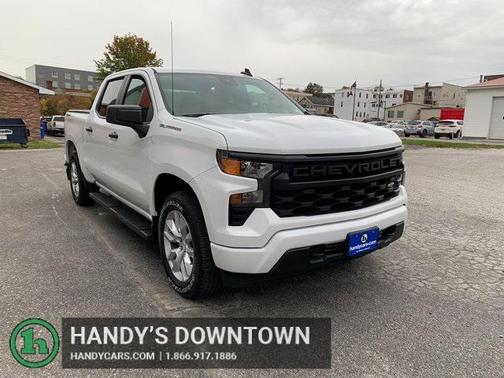 2022 Chevrolet Silverado 1500 Custom