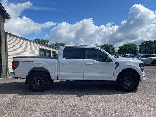 Oxford White 2025 Ford F-150 Tremor