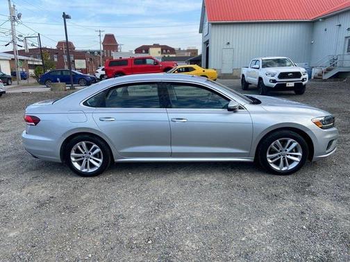 2021 Volkswagen Passat Highline