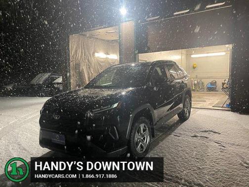 2025 Toyota RAV4 XLE