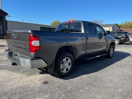 2016 Toyota Tundra SR5