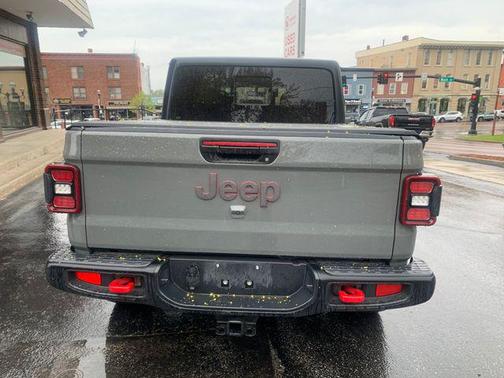 Granite Crystal Metallic Clearcoat 2020 Jeep Gladiator Rubicon