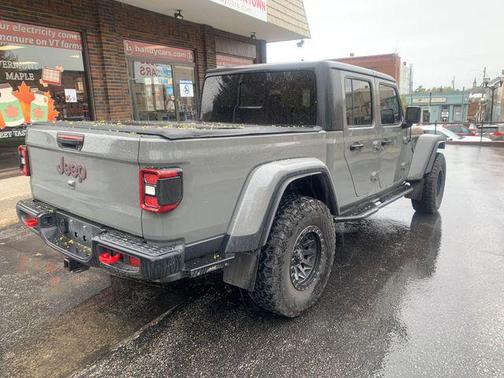 Granite Crystal Metallic Clearcoat 2020 Jeep Gladiator Rubicon
