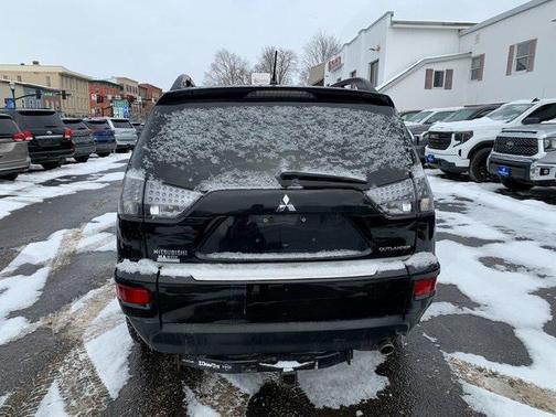 2011 Mitsubishi Outlander SE