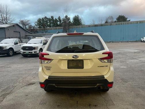 2021 Subaru Forester Base