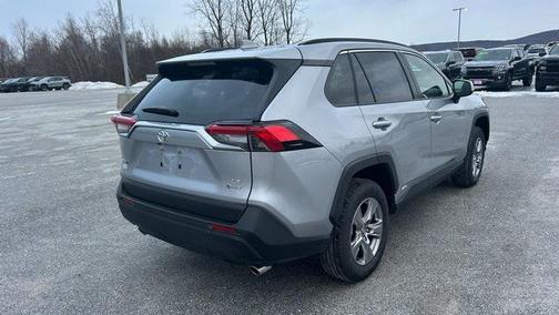 2025 Toyota RAV4 Hybrid LE