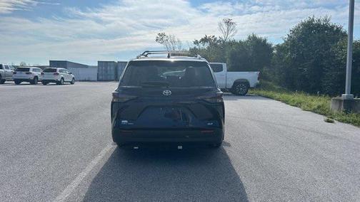 2025 Toyota Sienna XLE 7 Passenger