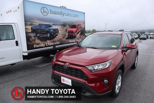 2020 Toyota RAV4 XLE