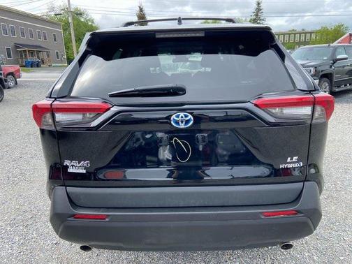2022 Toyota RAV4 Hybrid LE