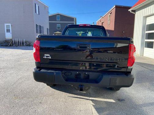 2018 Toyota Tundra SR