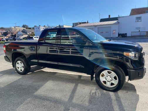 2018 Toyota Tundra SR