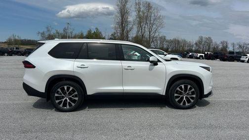 Wind Chill Pearl 2026 Toyota Grand Highlander Hybrid Limited MAX