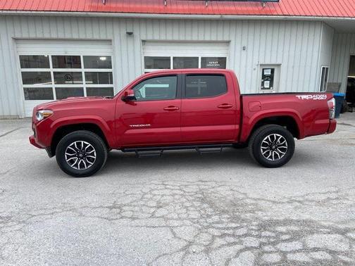2022 Toyota Tacoma TRD Sport
