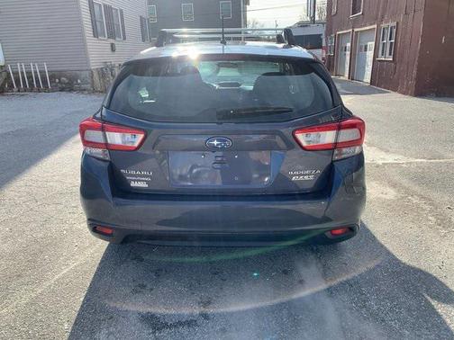 2017 Subaru Impreza 2.0i