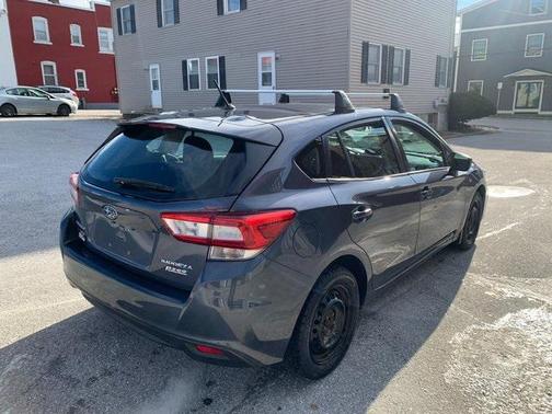 2017 Subaru Impreza 2.0i