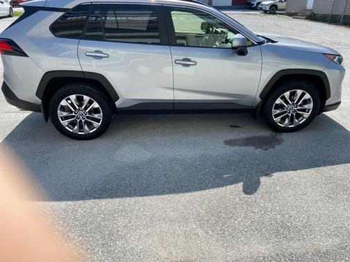 2019 Toyota RAV4 Limited