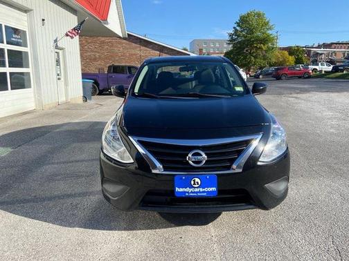 2018 Nissan Versa 1.6 S