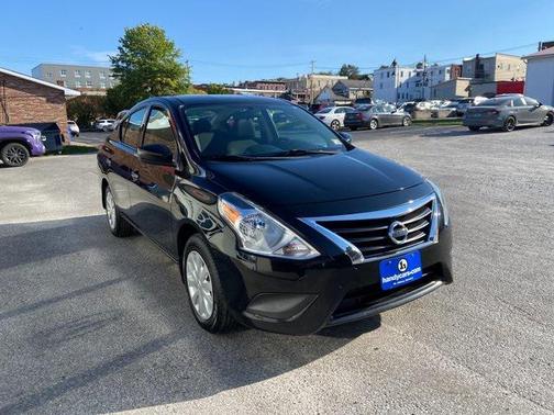 2018 Nissan Versa 1.6 S