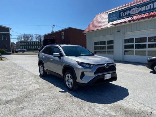 2020 Toyota RAV4 Hybrid LE