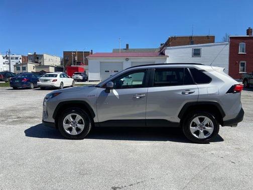 2020 Toyota RAV4 Hybrid LE