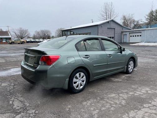 2016 Subaru Impreza 2.0i