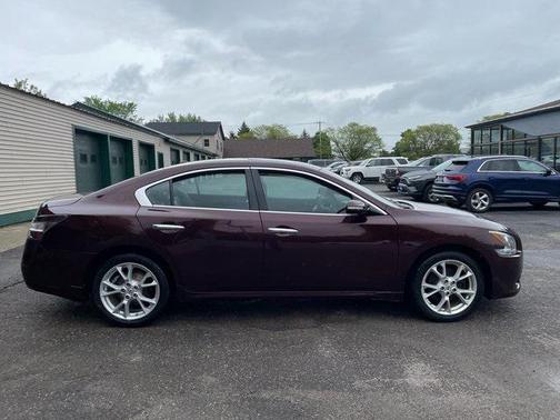 2014 Nissan Maxima SV
