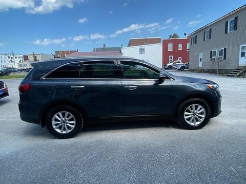 2020 Kia Sorento LX