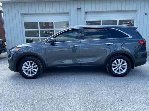 2020 Kia Sorento LX