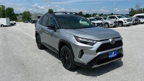 2025 Toyota RAV4 Hybrid SE