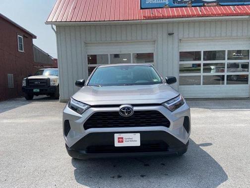 2024 Toyota RAV4 LE