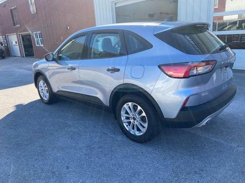 2022 Ford Escape S