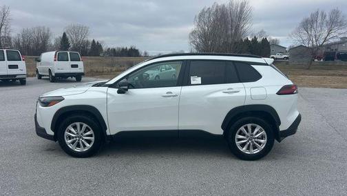 2026 Toyota Corolla Cross LE