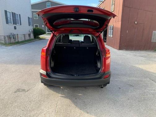 2014 Toyota RAV4 XLE