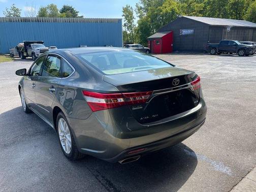 2013 Toyota Avalon XLE