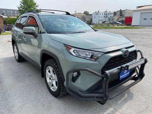 2019 Toyota RAV4 XLE